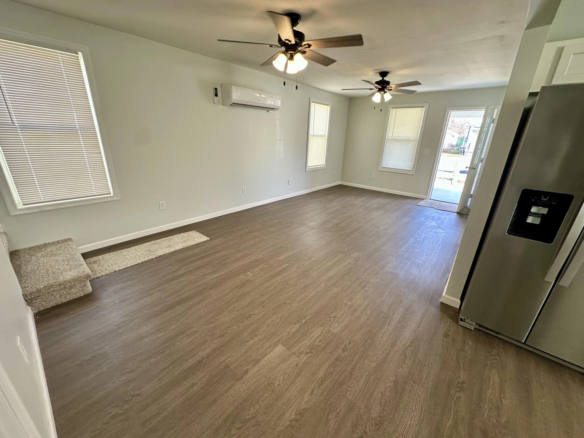 904 N Greenbrier Ave - Photo 3