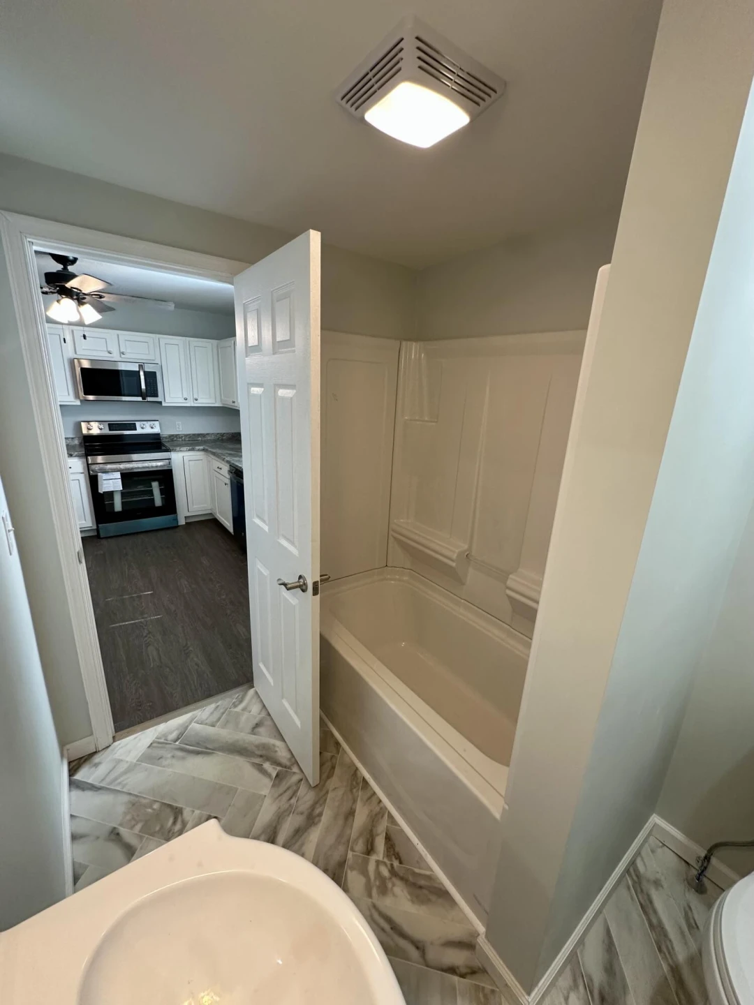 904 N Greenbrier Ave - Photo 8