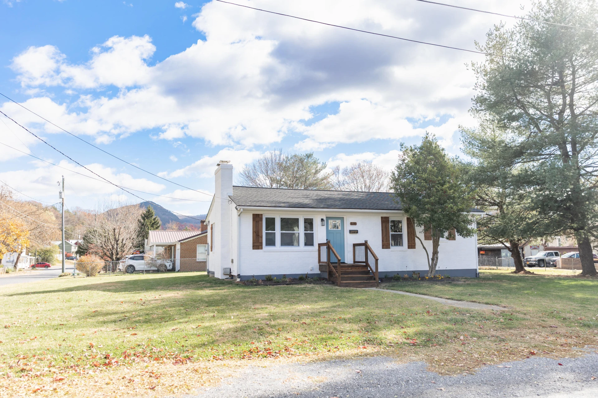 838 Carey St - Photo 4