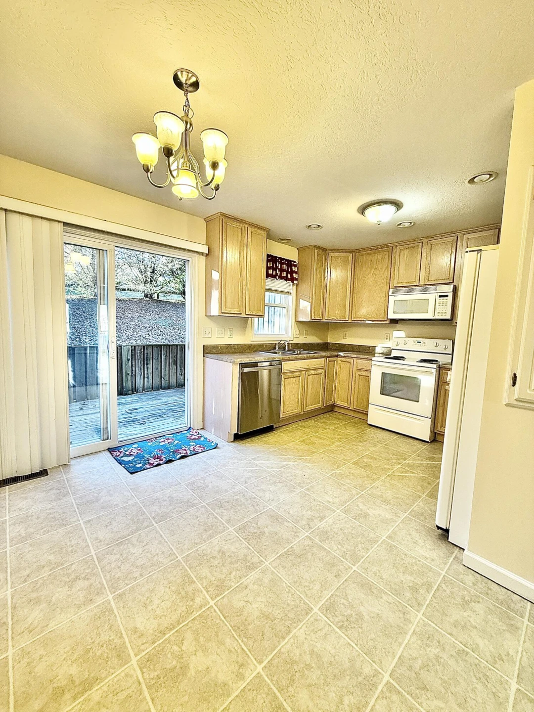 15-5 Beverly Ct #5 - Photo 14