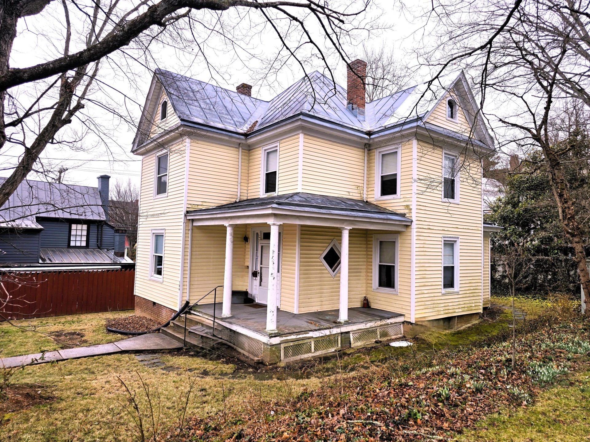 104 W Preston St