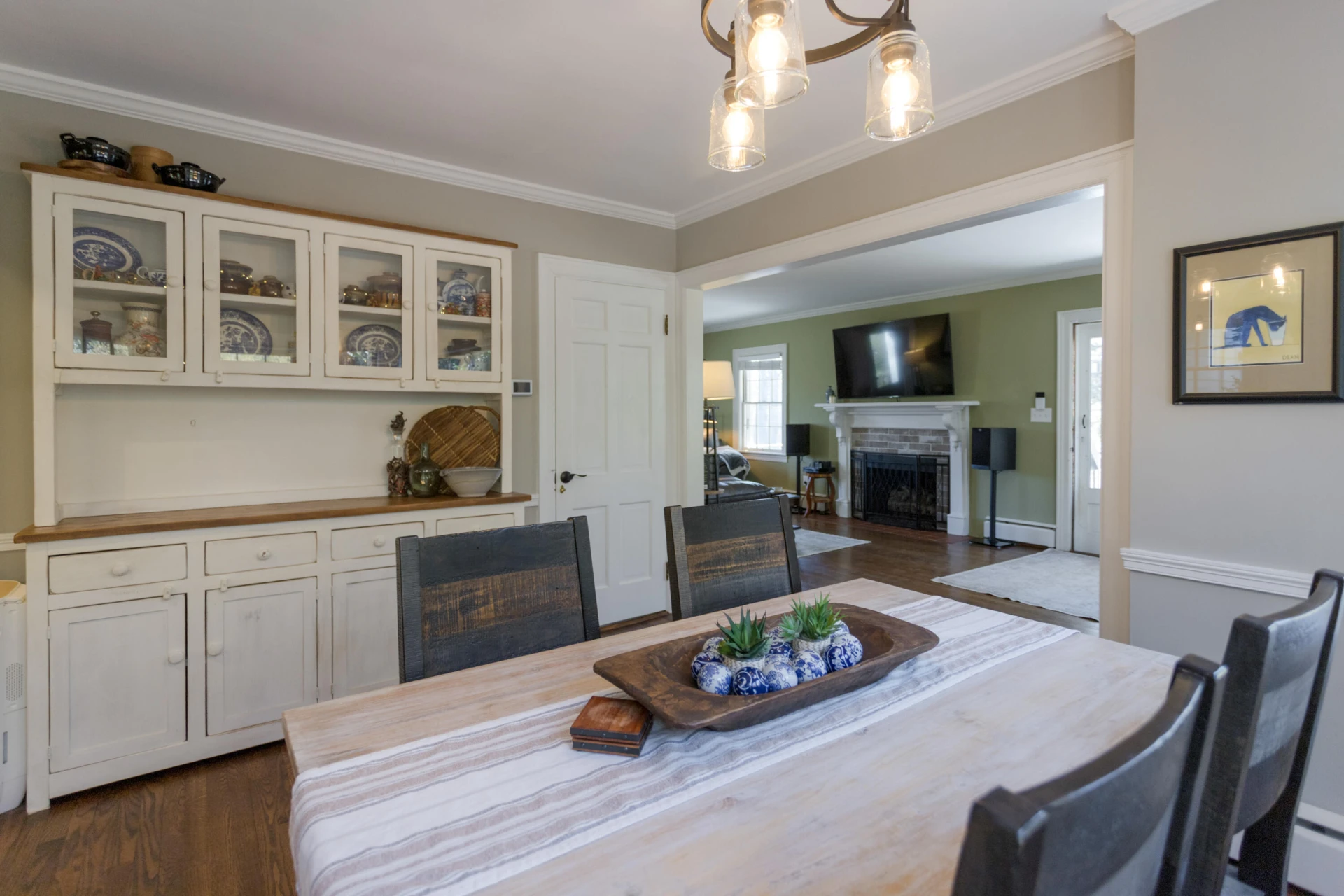 305 Overhill Dr - Photo 10