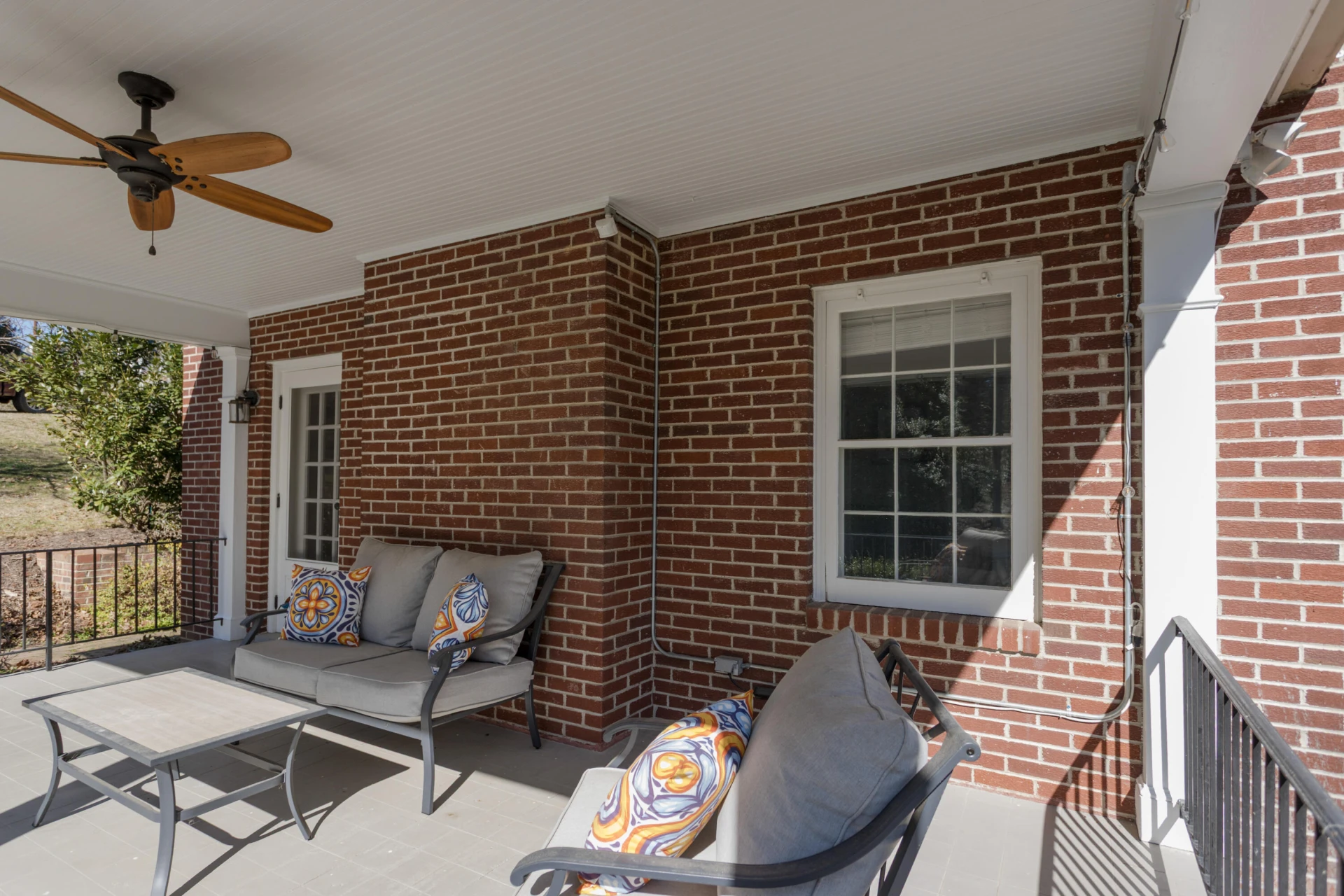 305 Overhill Dr - Photo 43
