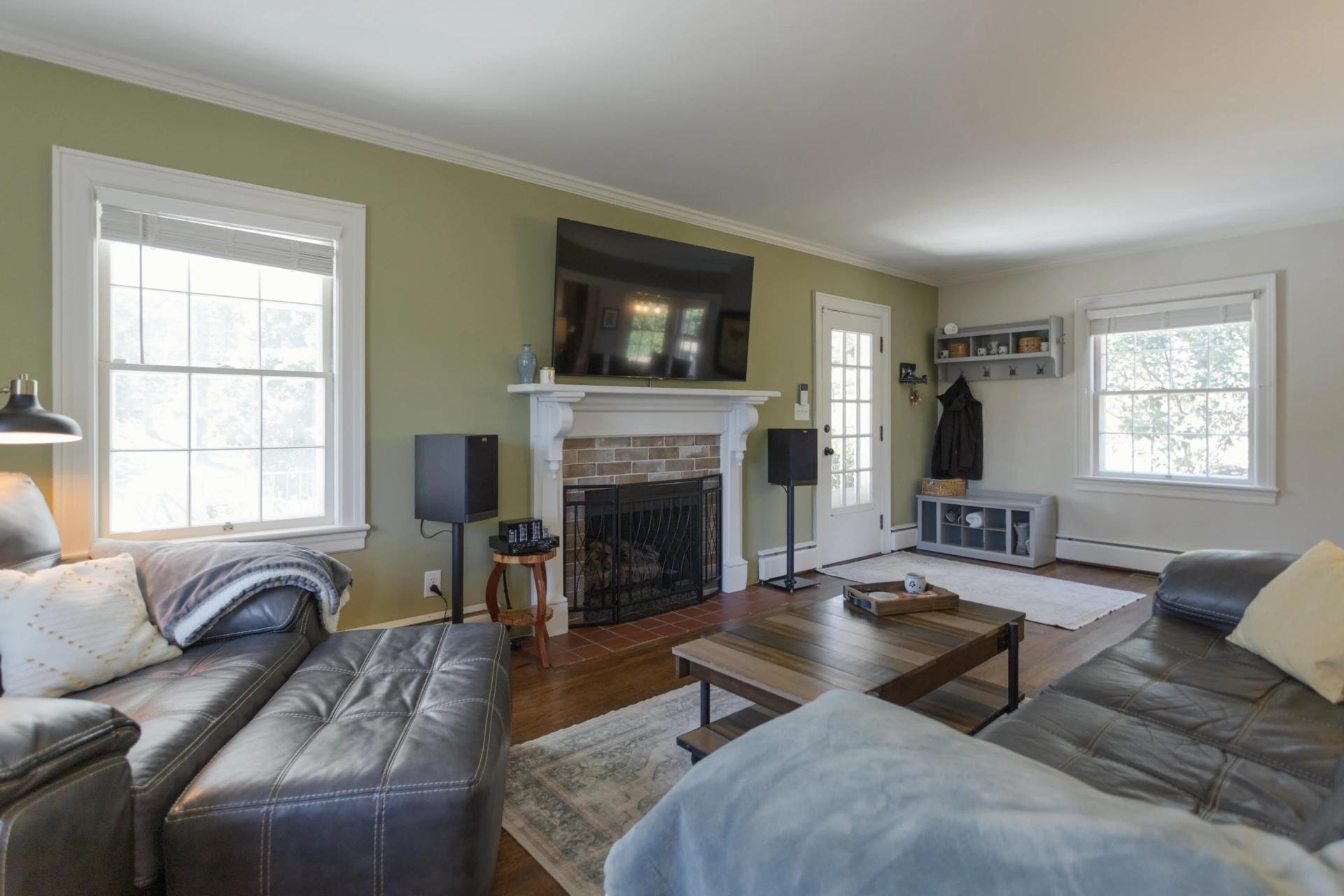305 Overhill Dr - Photo 7