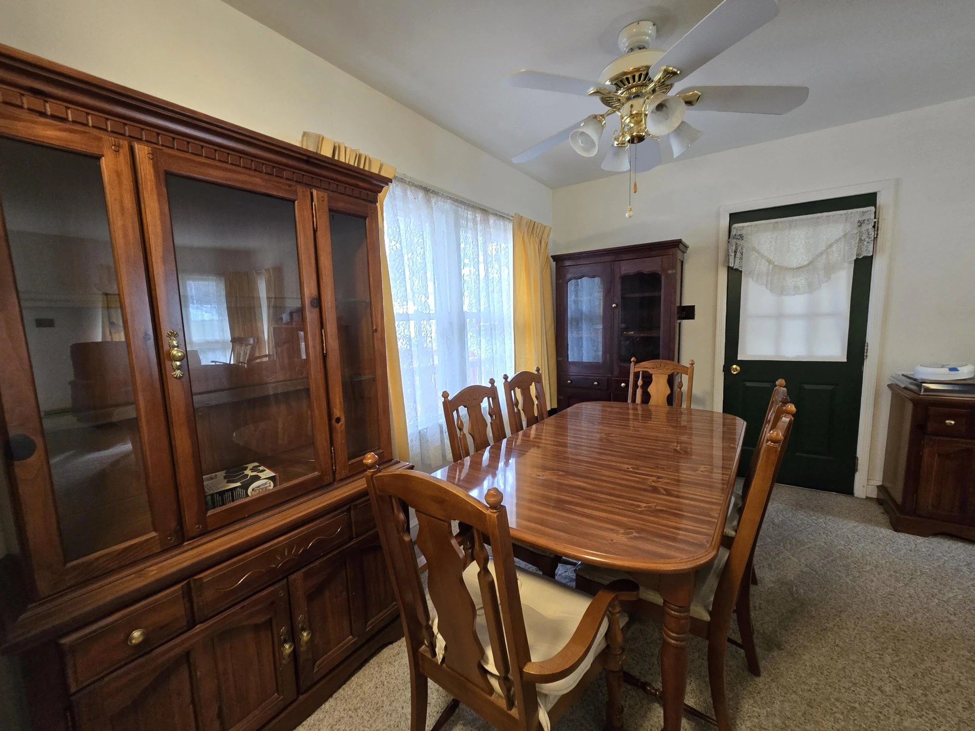 1533 S Howard Ave - Photo 3