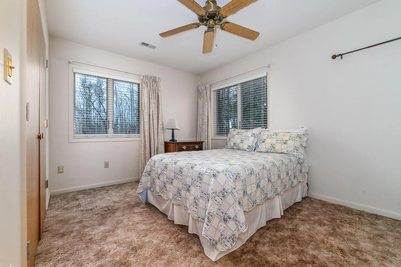 250 Forge Hill Ln - Photo 10