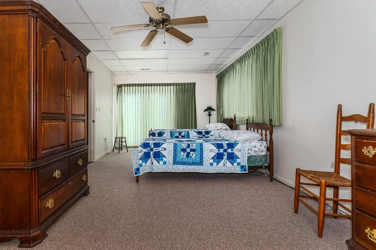 250 Forge Hill Ln - Photo 11