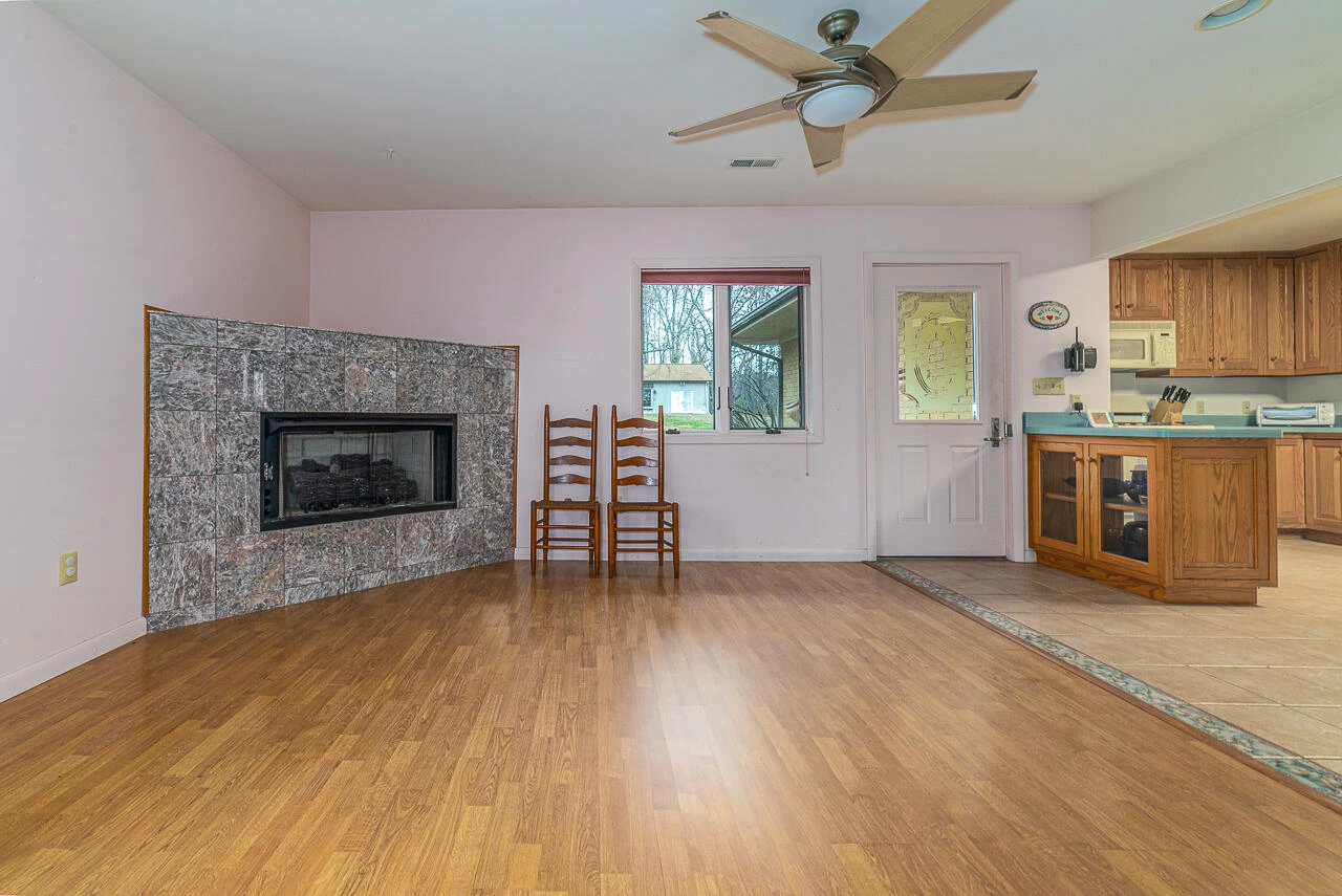 250 Forge Hill Ln - Photo 7
