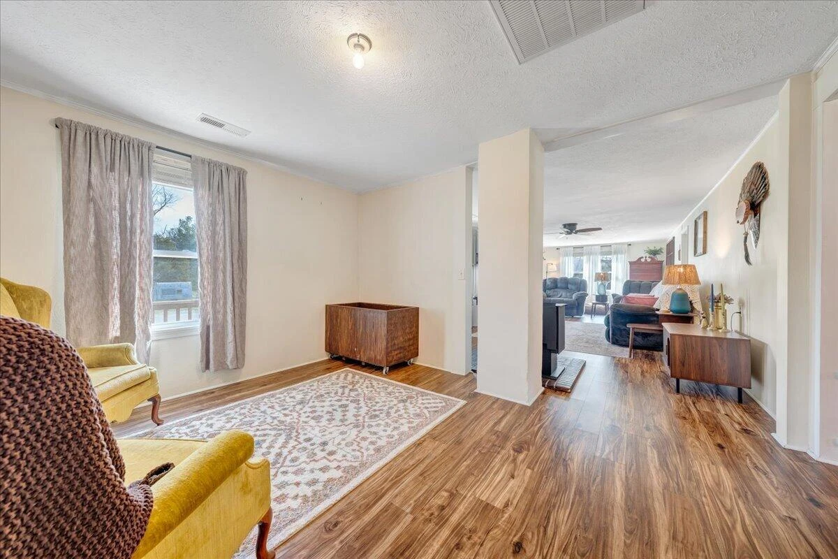 1006 Little Catawba Creek Rd - Photo 10