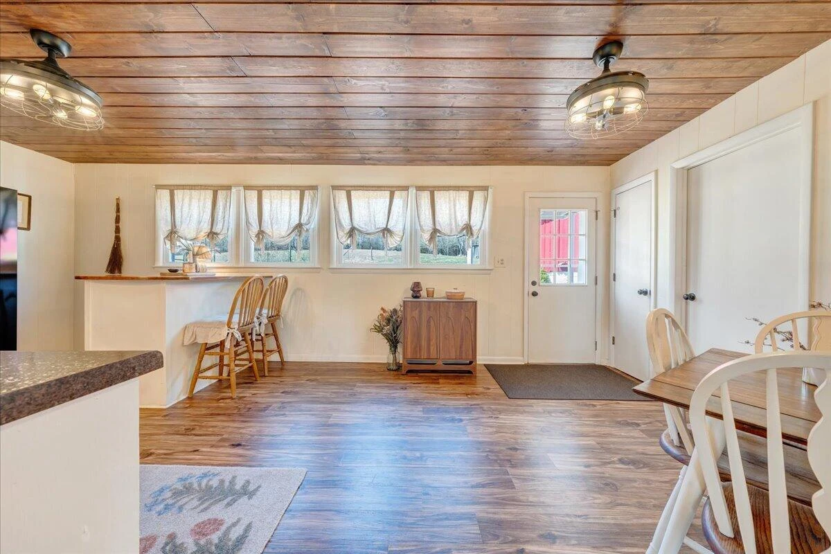 1006 Little Catawba Creek Rd - Photo 19