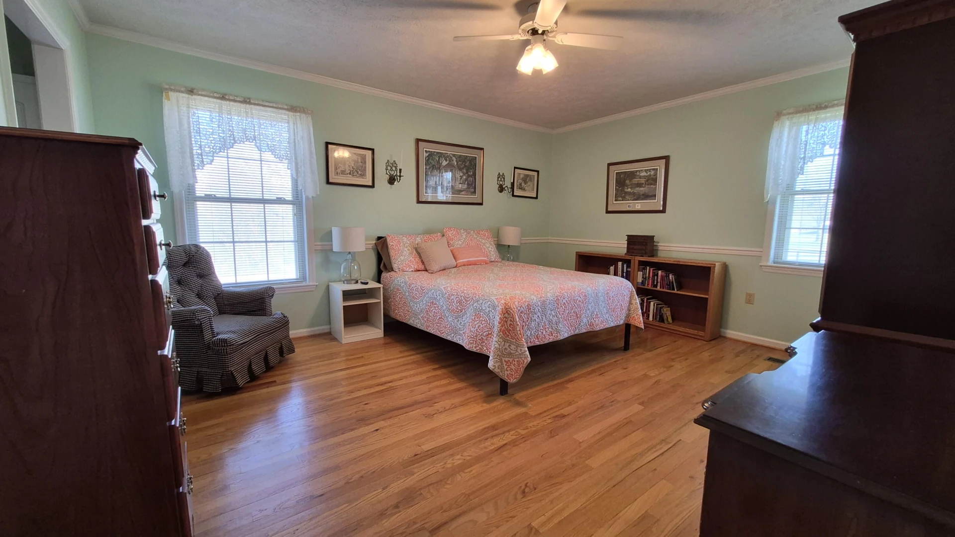 438 Wheatlan Dr - Photo 22
