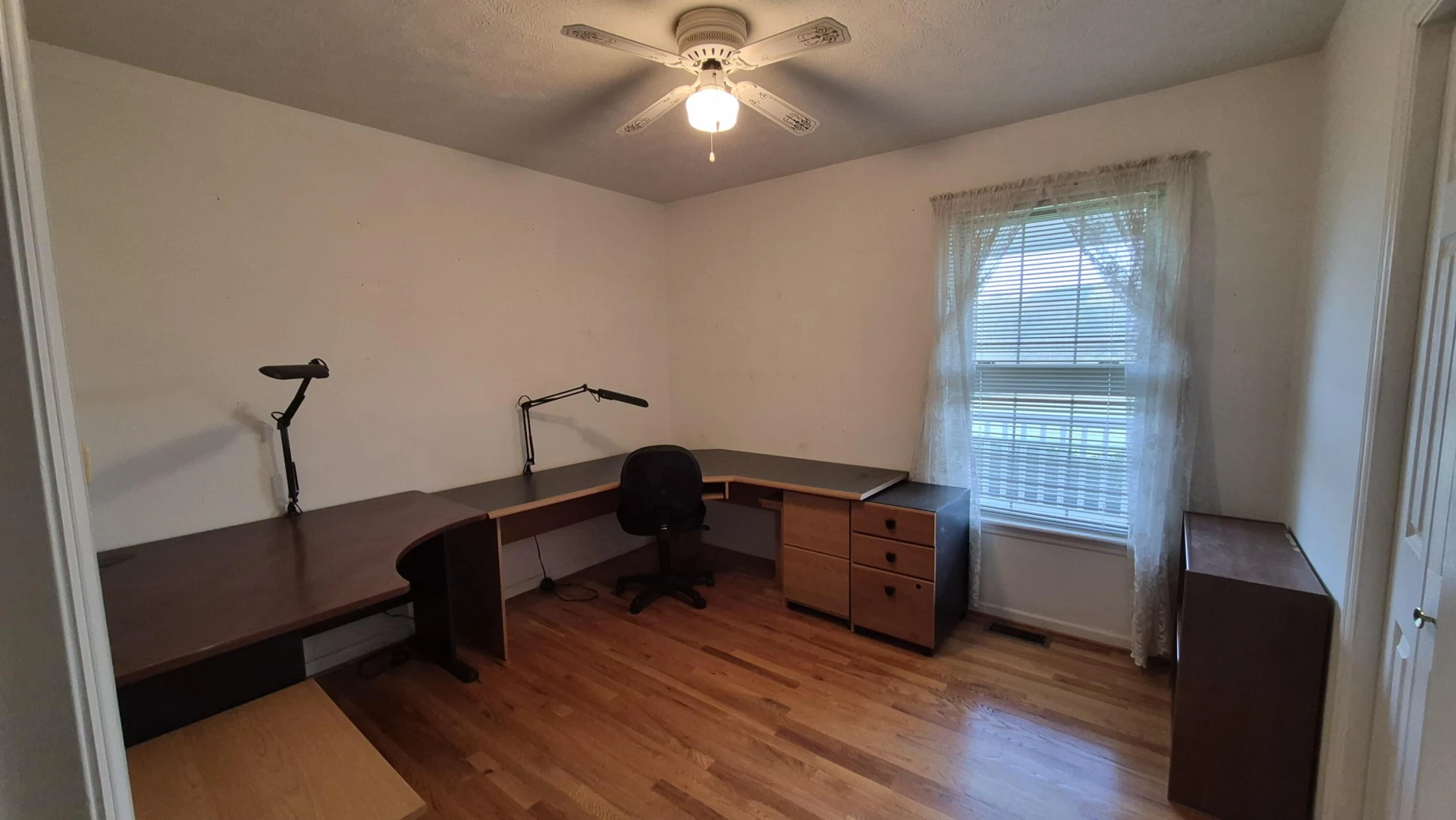 438 Wheatlan Dr - Photo 27