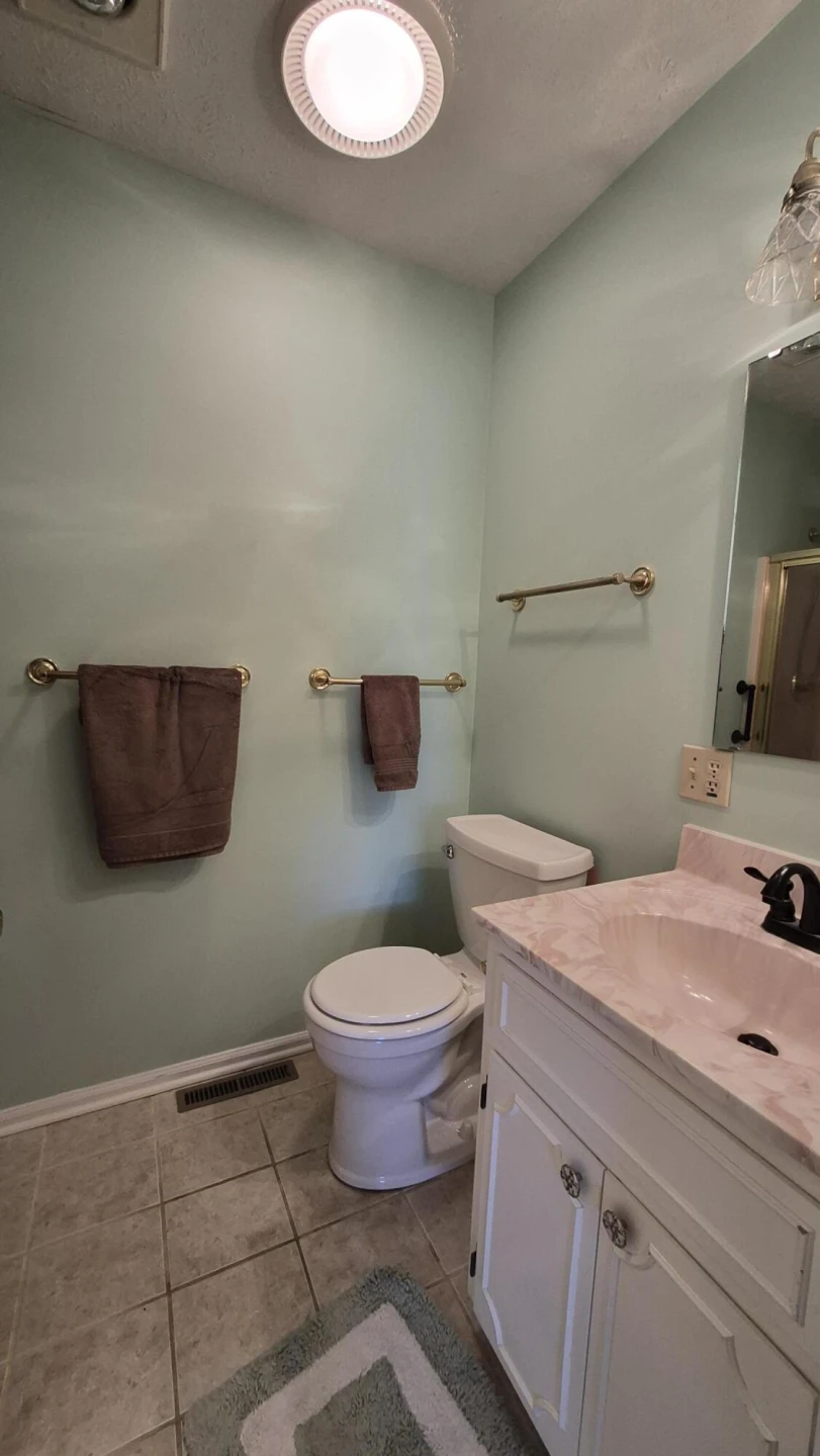 438 Wheatlan Dr - Photo 29