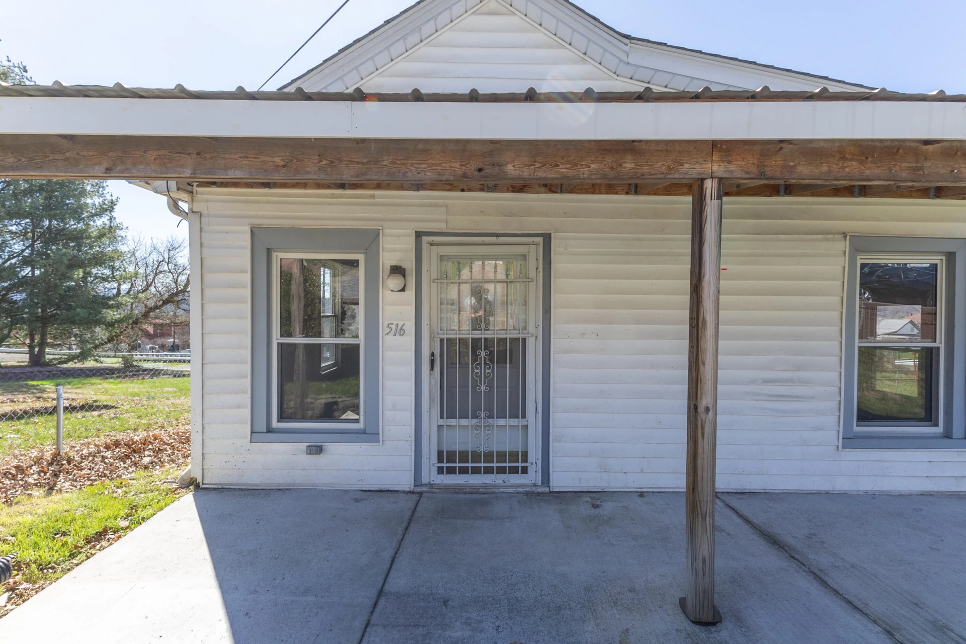 516 S Mercer Ave - Photo 5