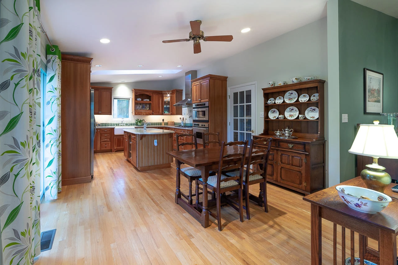 25 Edgewood Dr - Photo 9
