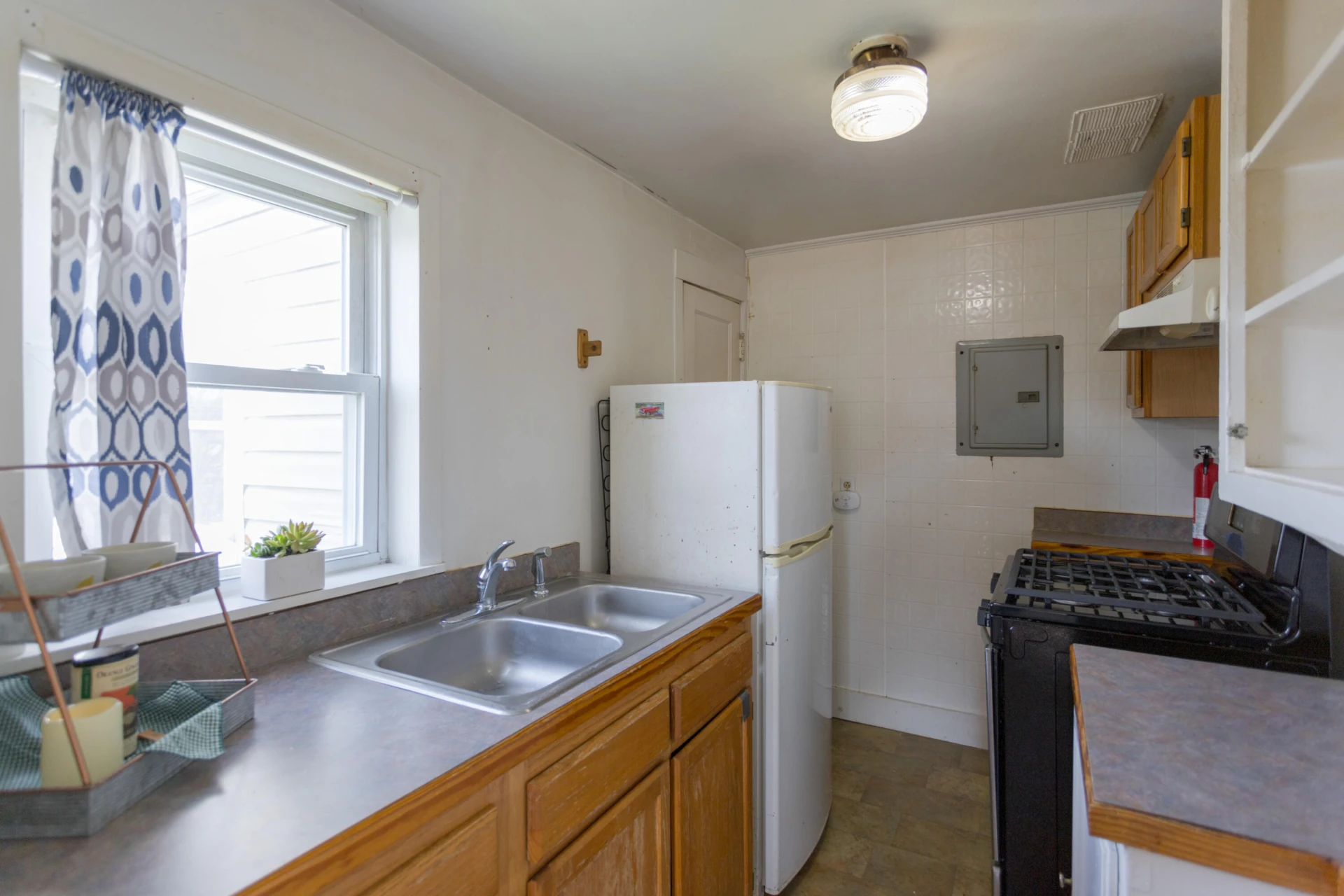 2165 Oak Ave - Photo 41