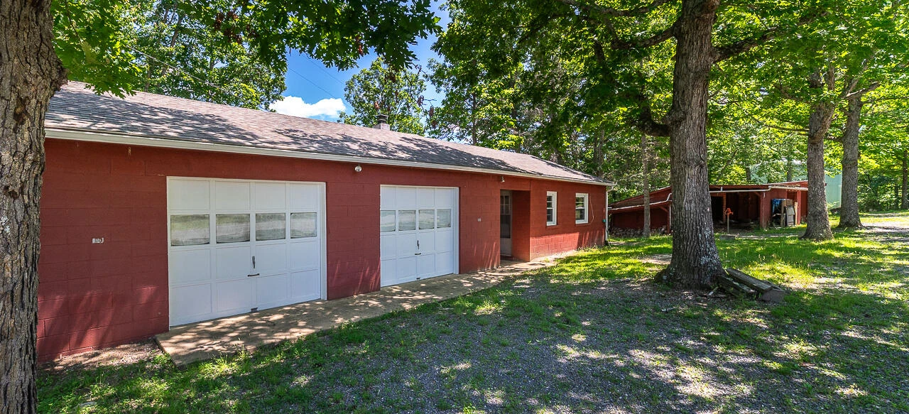 211 WaterTank Rd - Photo 5
