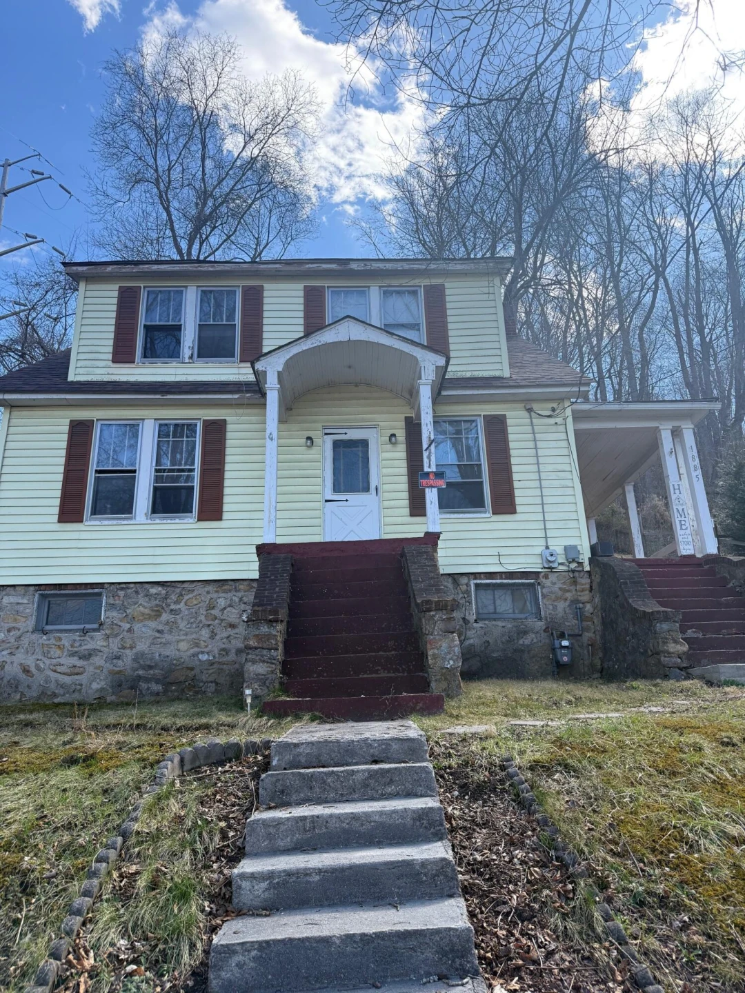 1885 S Carpenter Dr