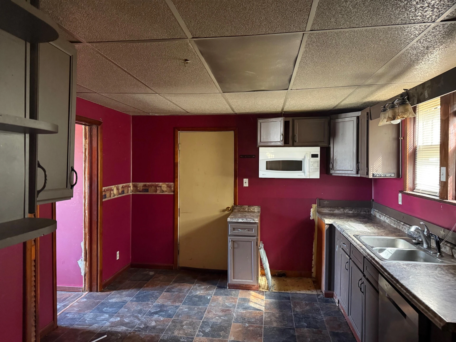 1885 S Carpenter Dr - Photo 4