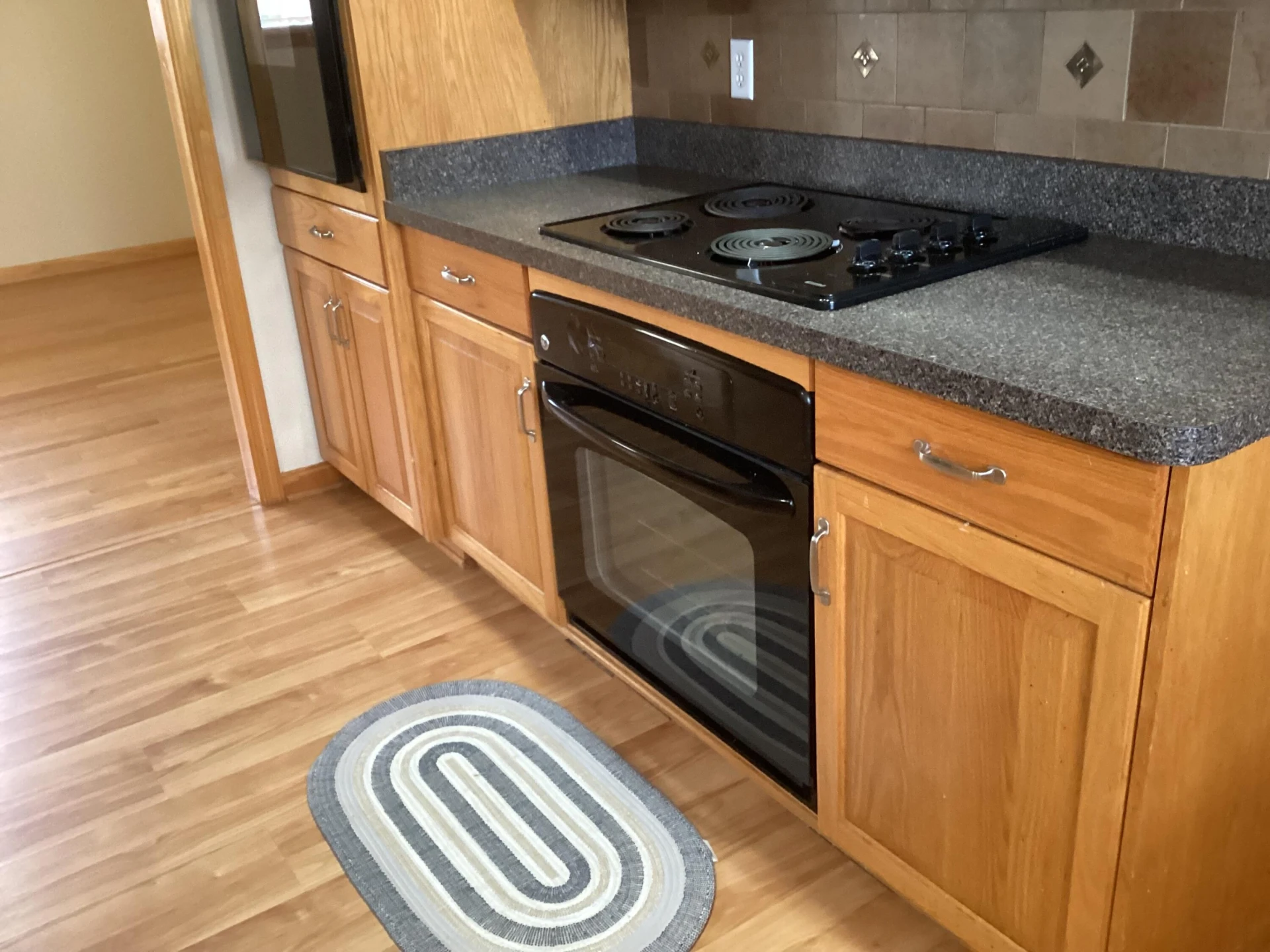 105 Poplar Ave - Photo 18