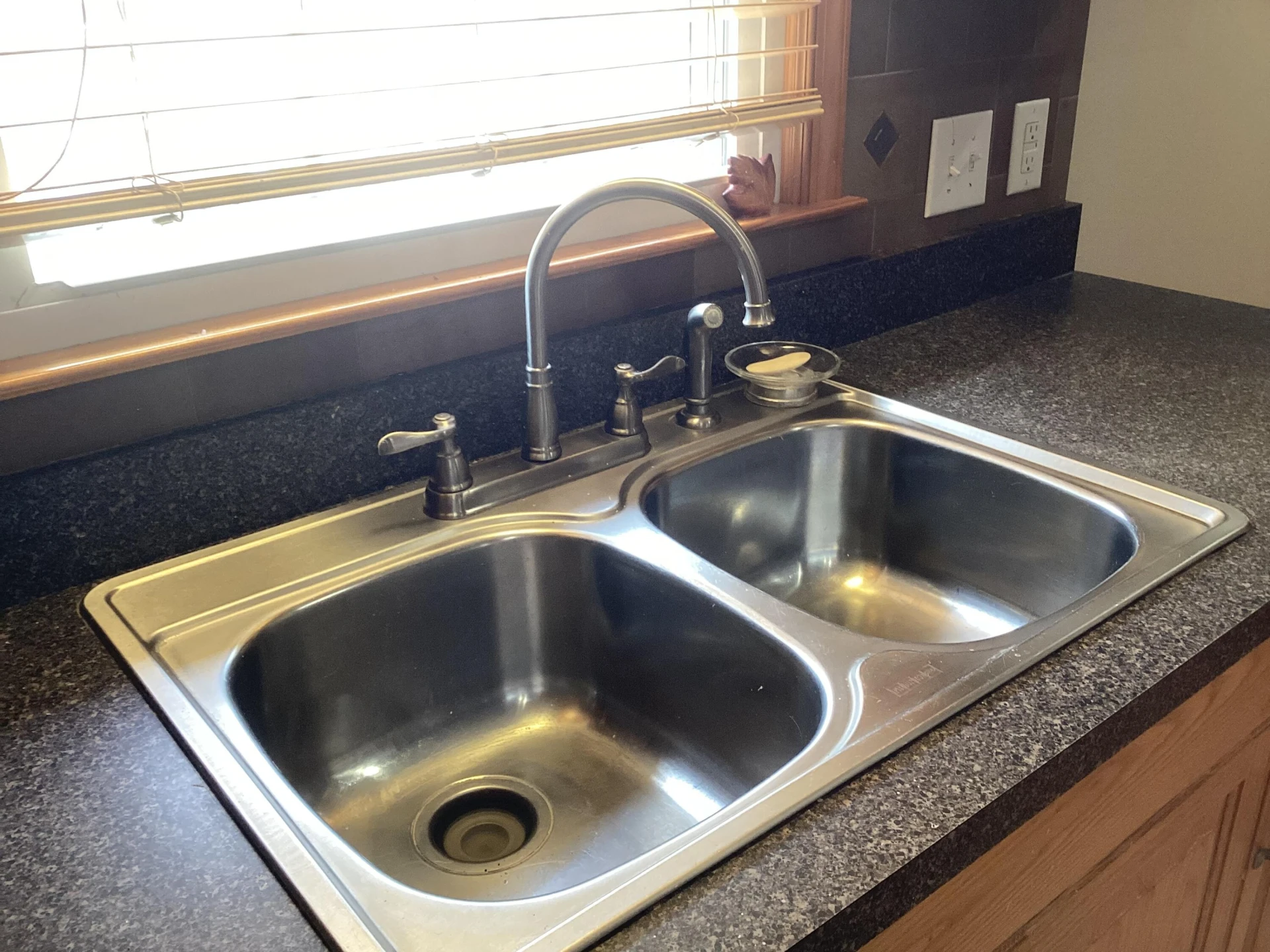 105 Poplar Ave - Photo 21
