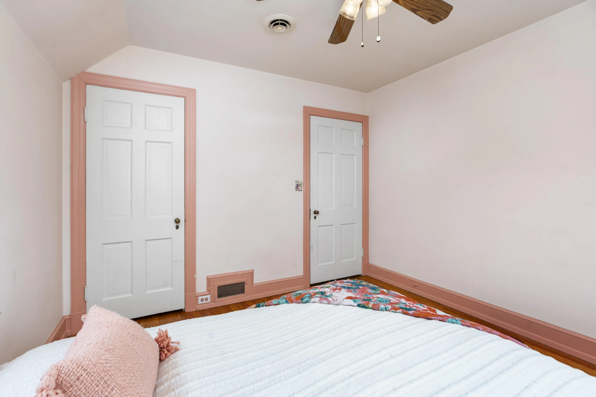 1000 Selma Blvd - Photo 30