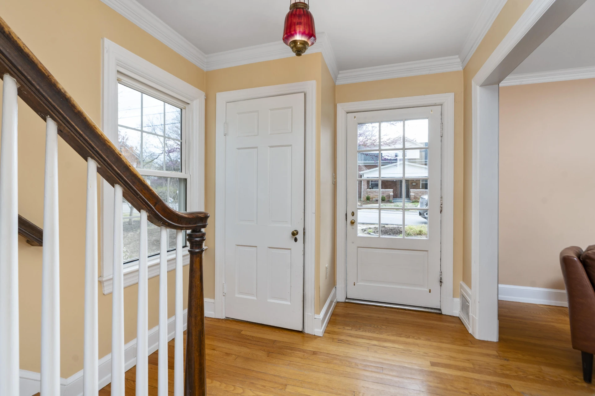 1000 Selma Blvd - Photo 4