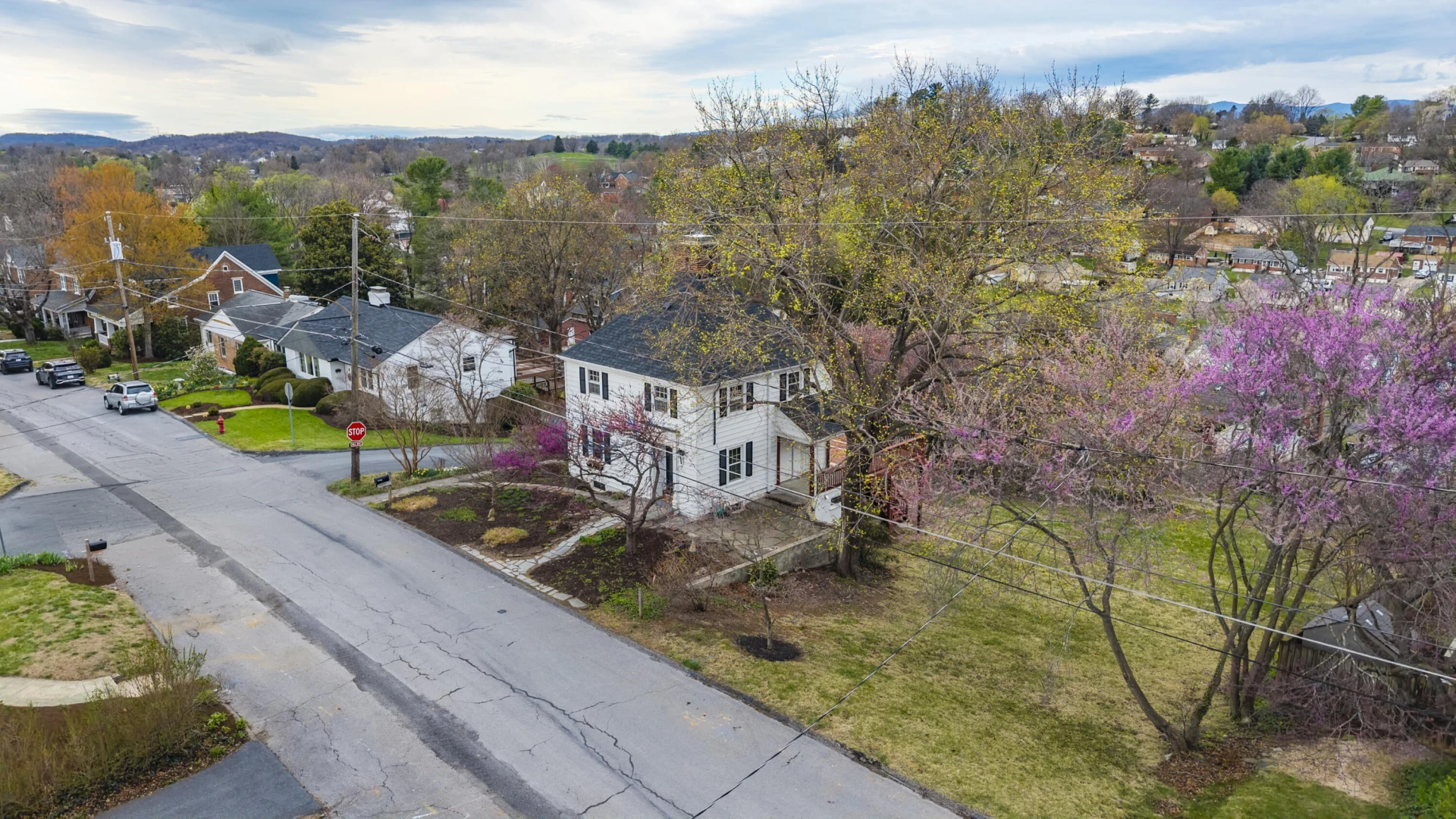 1000 Selma Blvd - Photo 40
