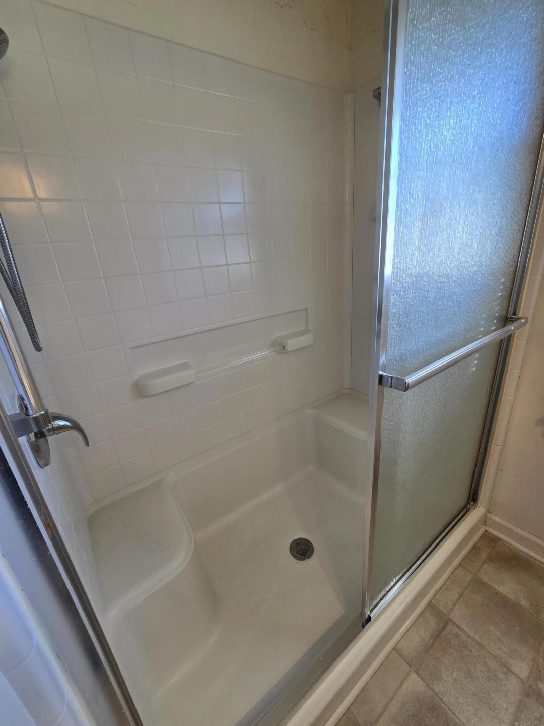 414 Center Ct - Photo 8