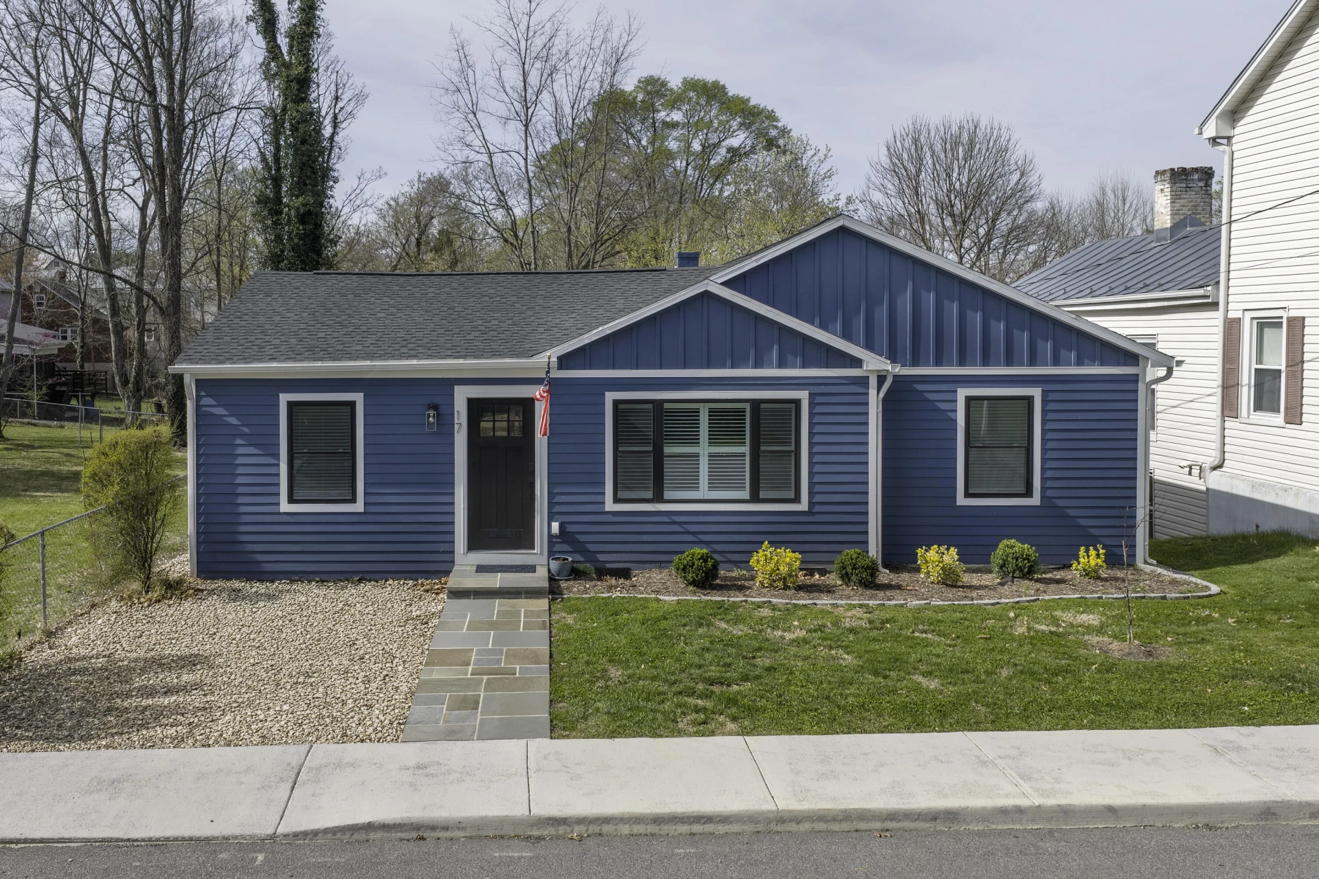 17 Houston St - Photo 4