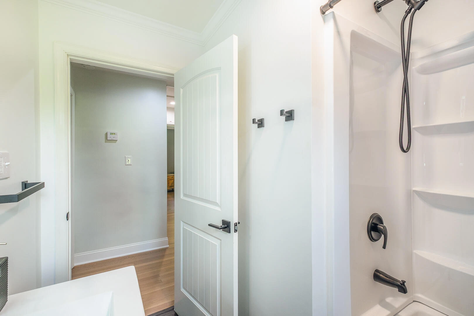1307 S Massie Ave - Photo 31