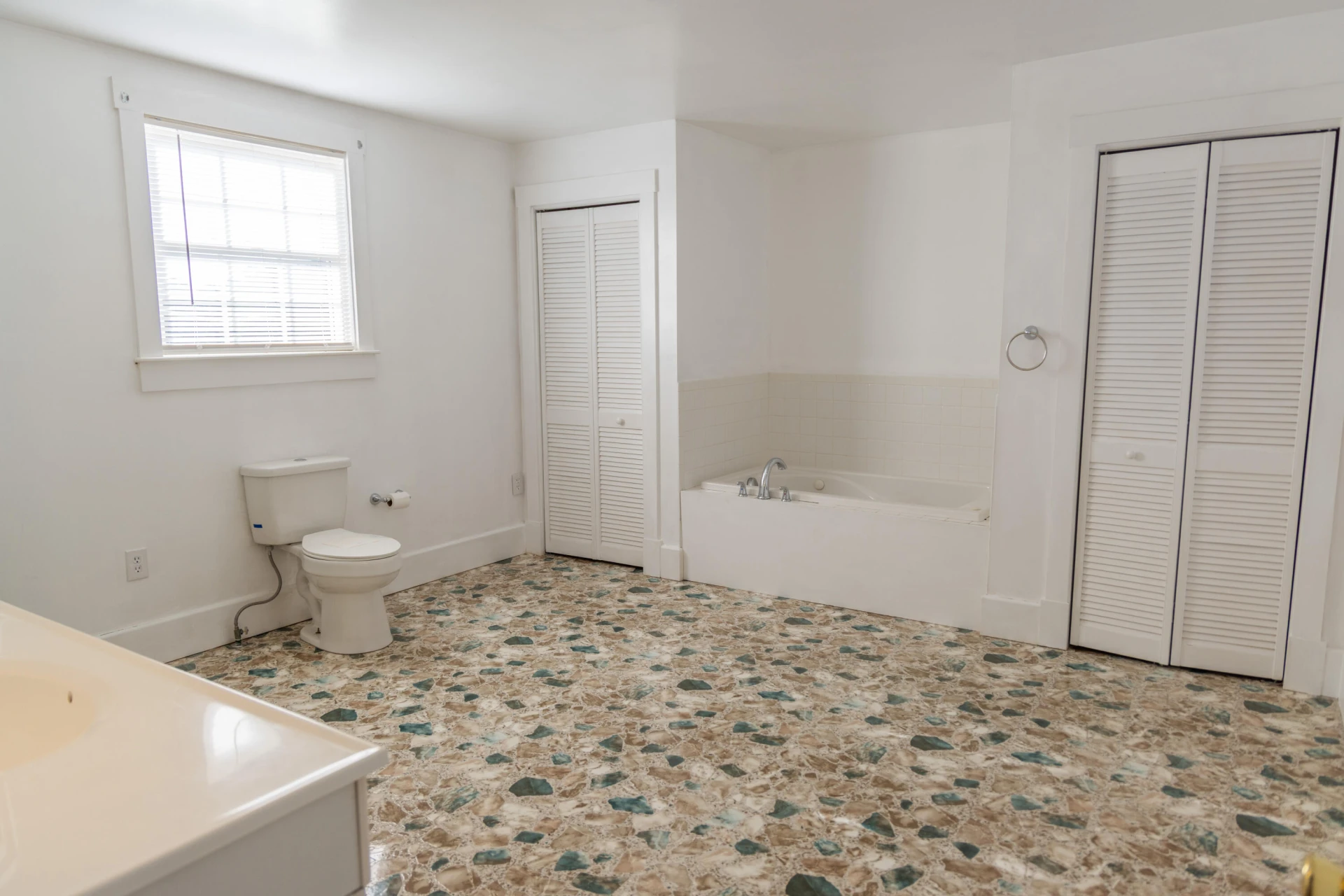 4908 Longdale Furnace Rd - Photo 32
