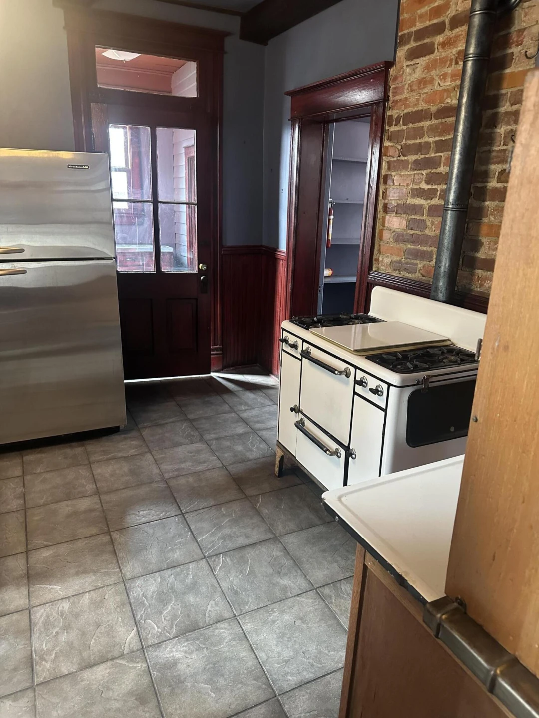 220 E Prospect St - Photo 10