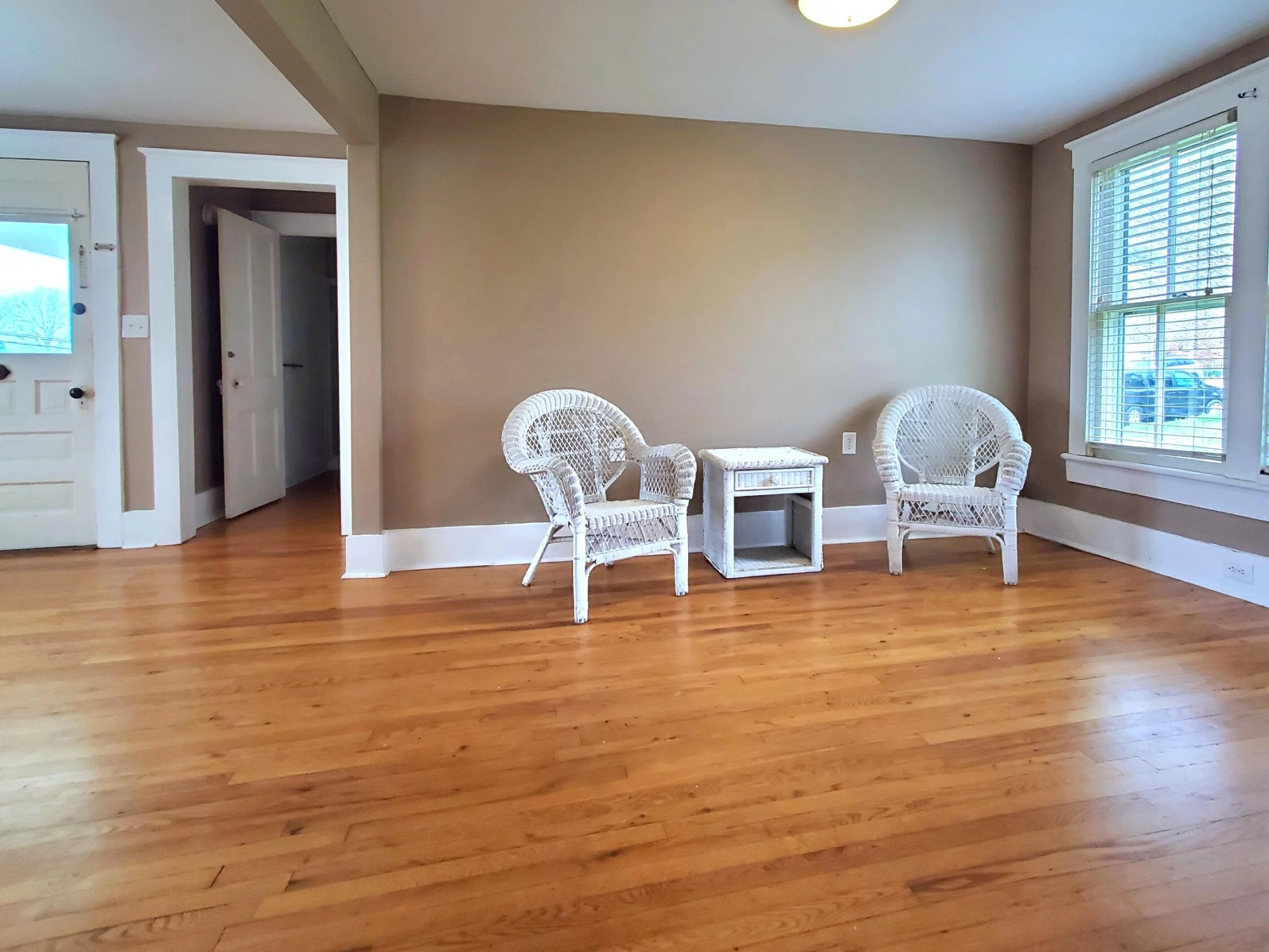 2206 Oak Ave - Photo 11