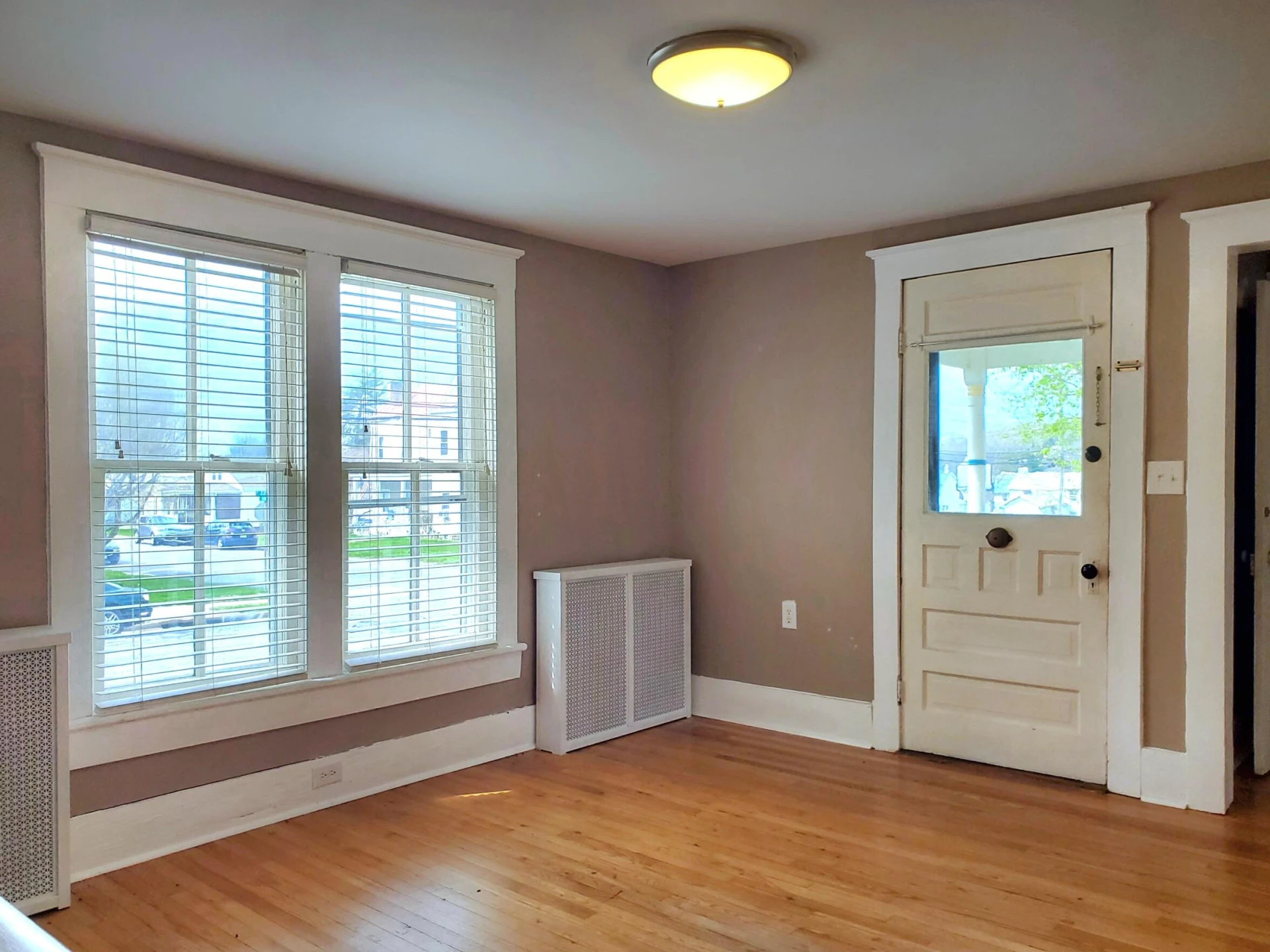 2206 Oak Ave - Photo 8