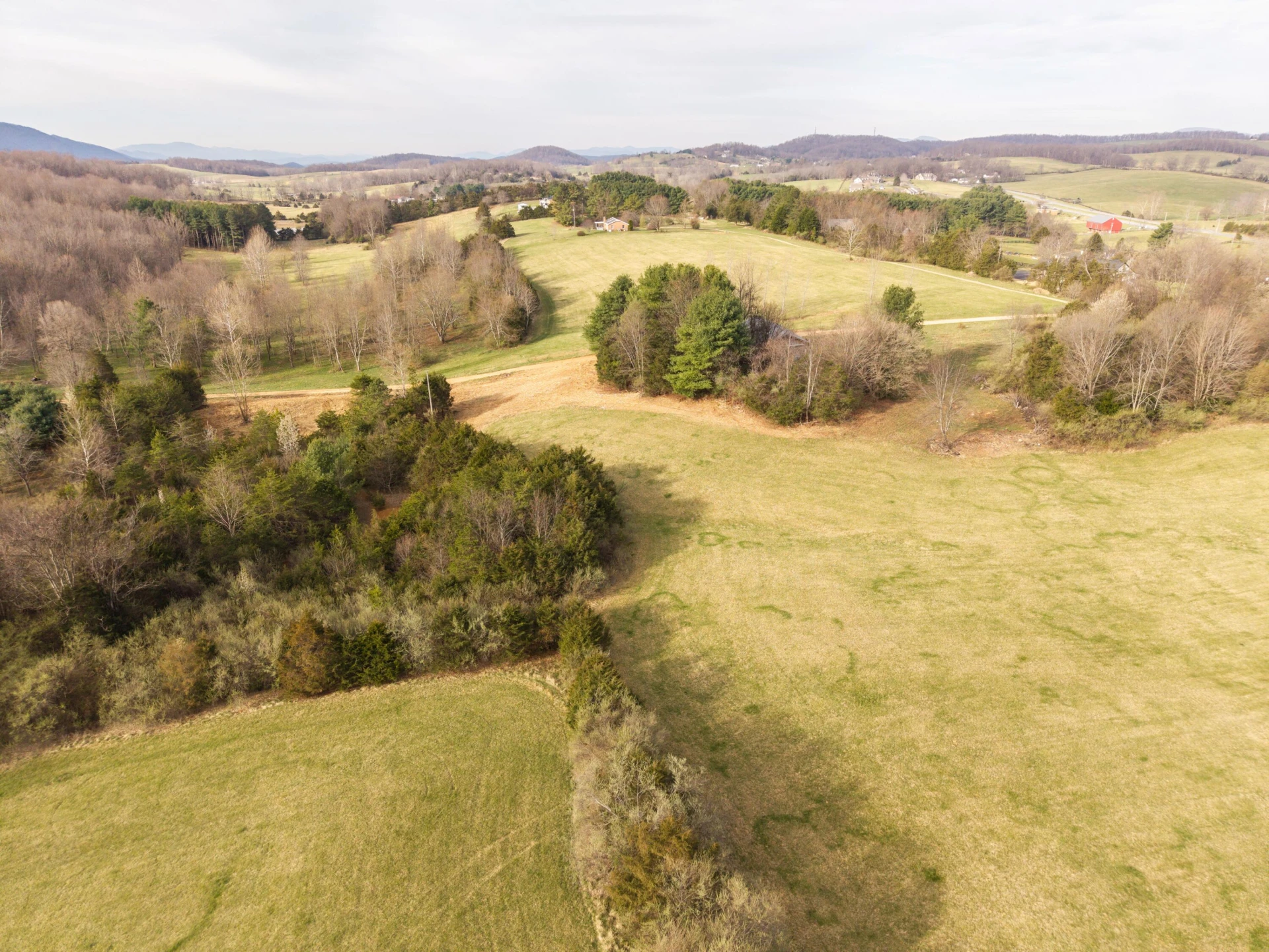 7598 N LEE Highway - Photo 13