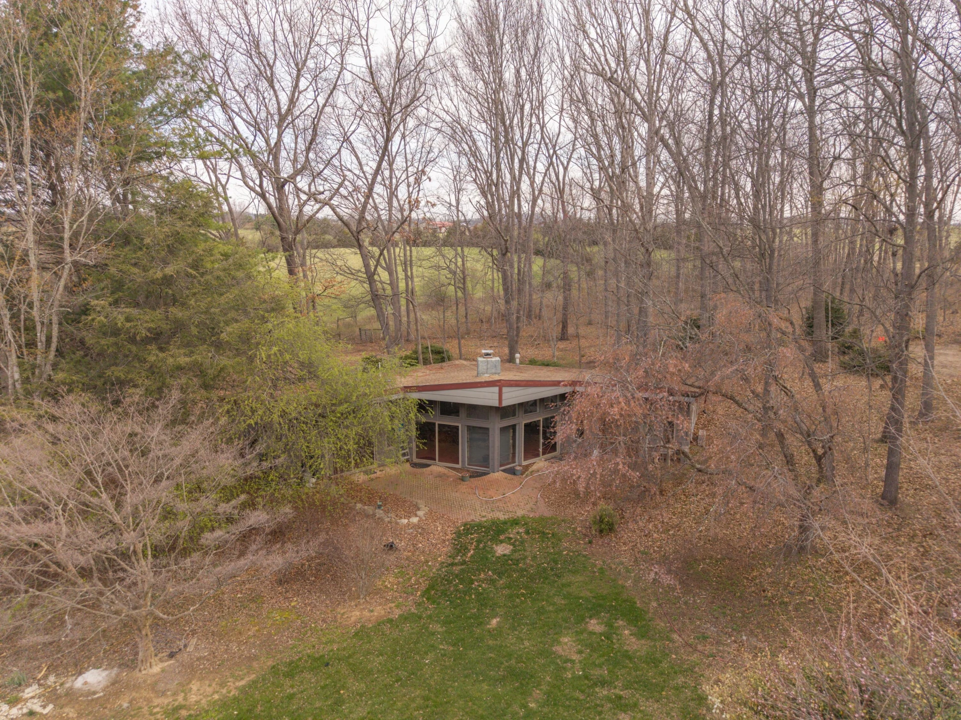7598 N LEE Highway - Photo 15