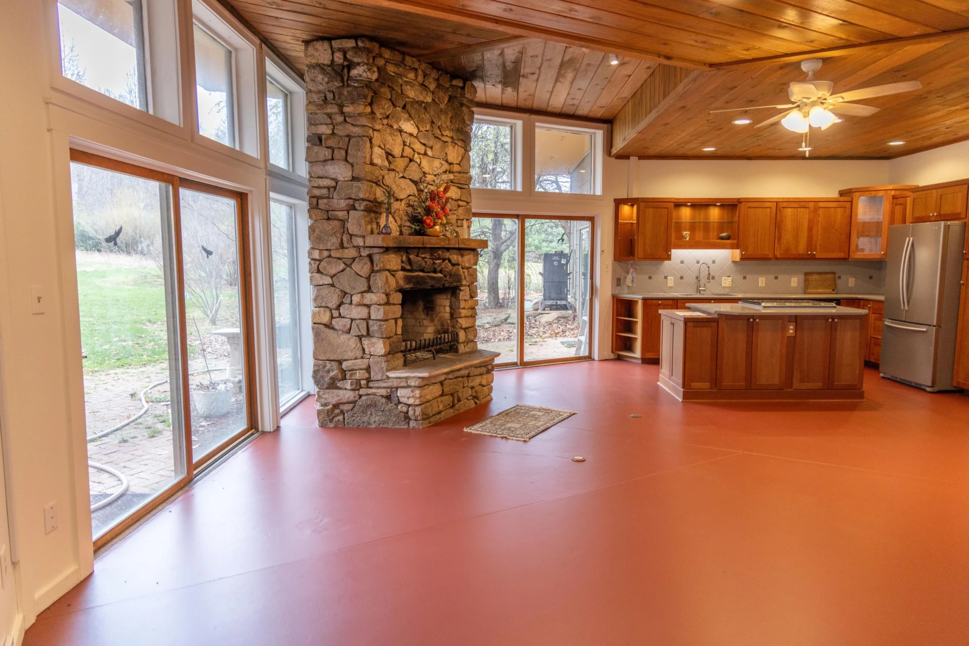 7598 N LEE Highway - Photo 18