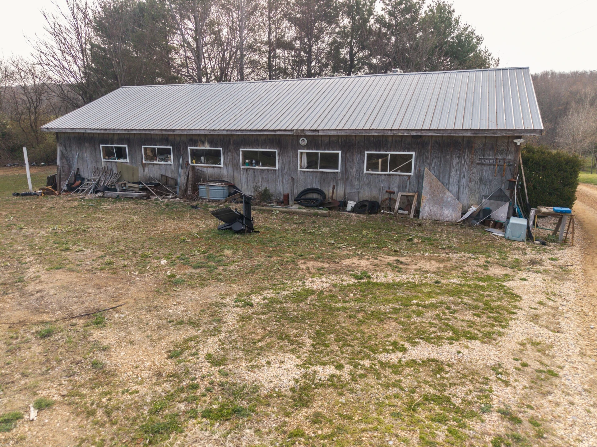 7598 N LEE Highway - Photo 53