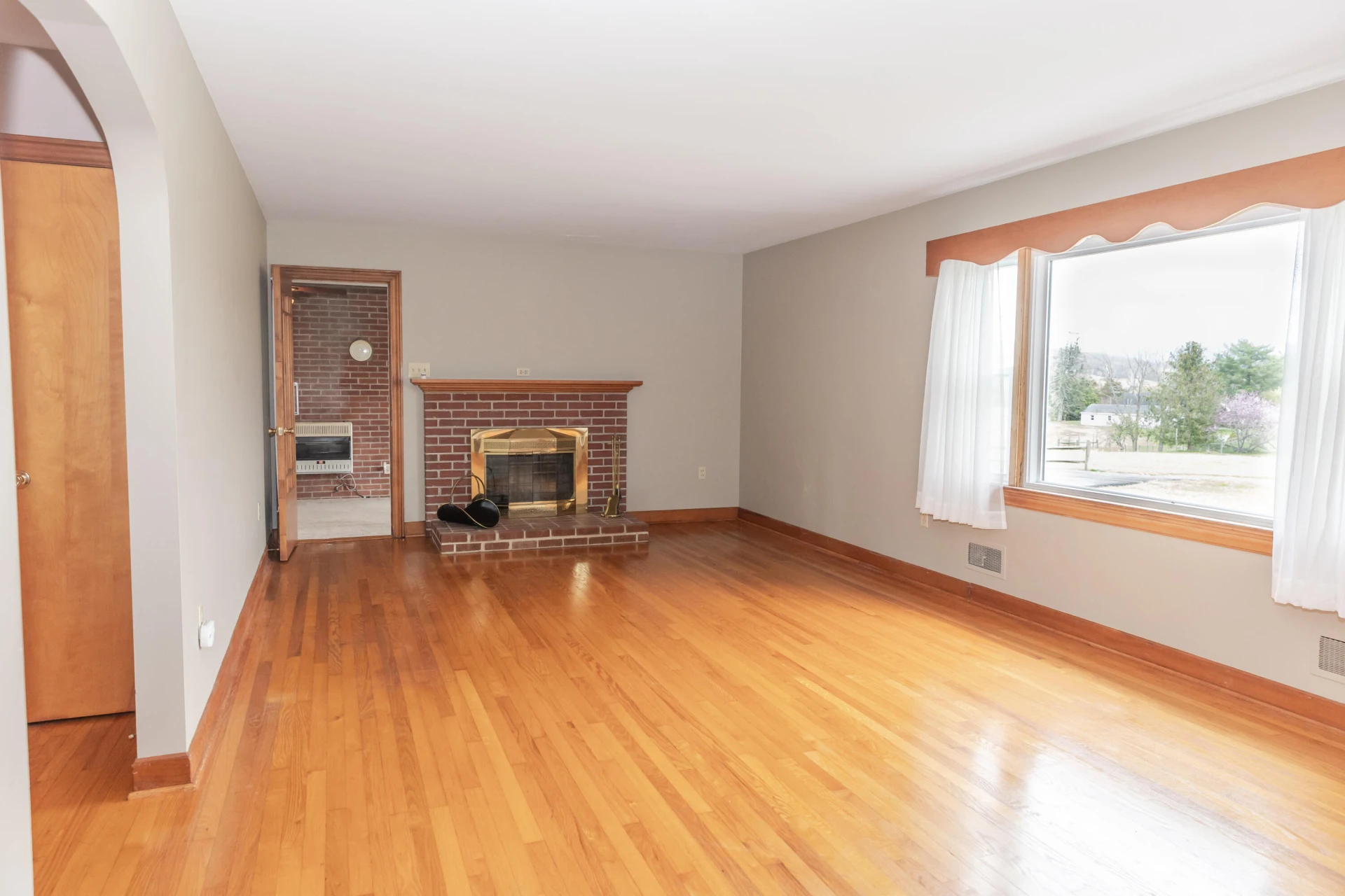 102 McCormick Ln - Photo 16
