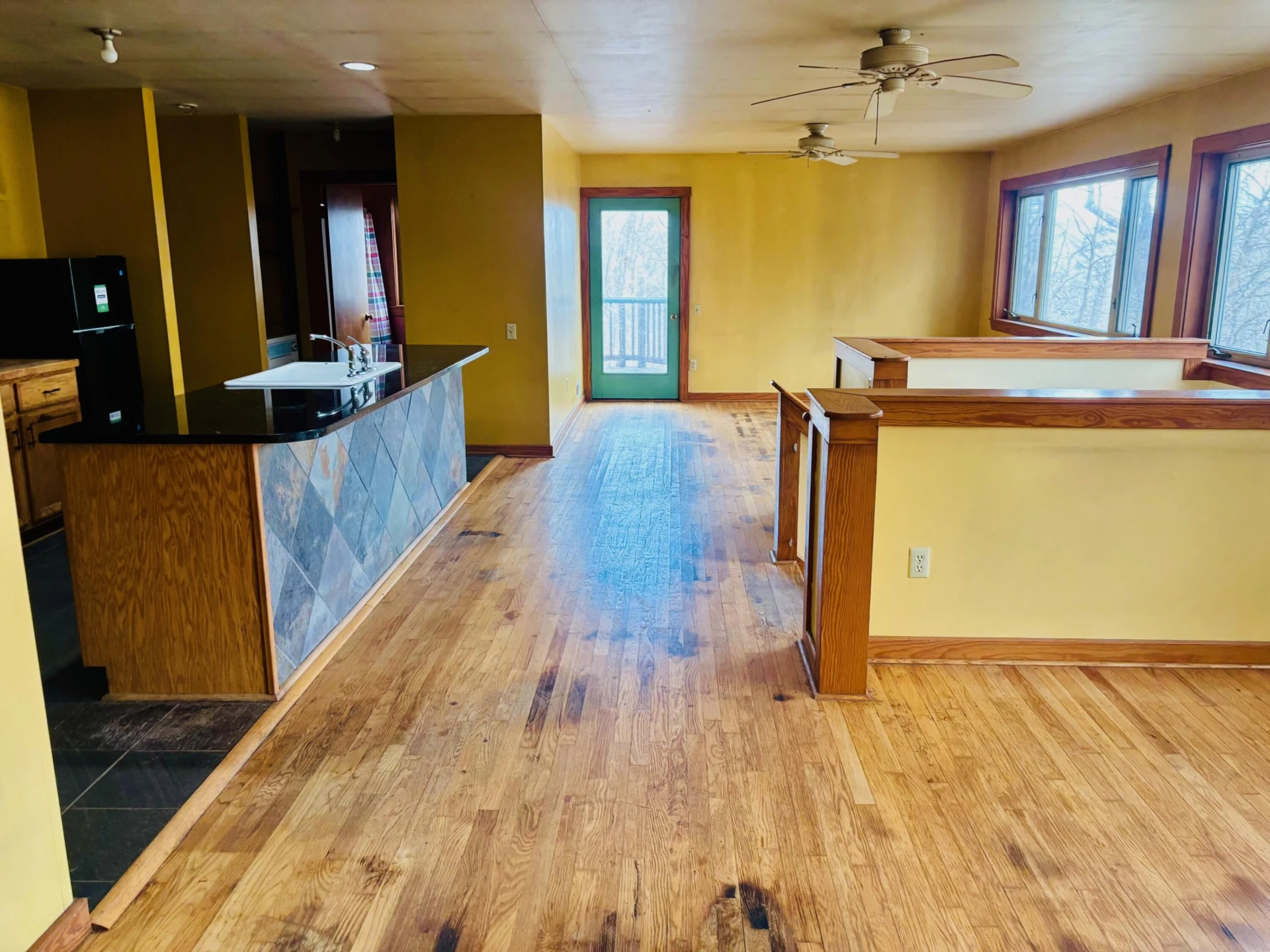 448 HOLLOW Ln - Photo 12