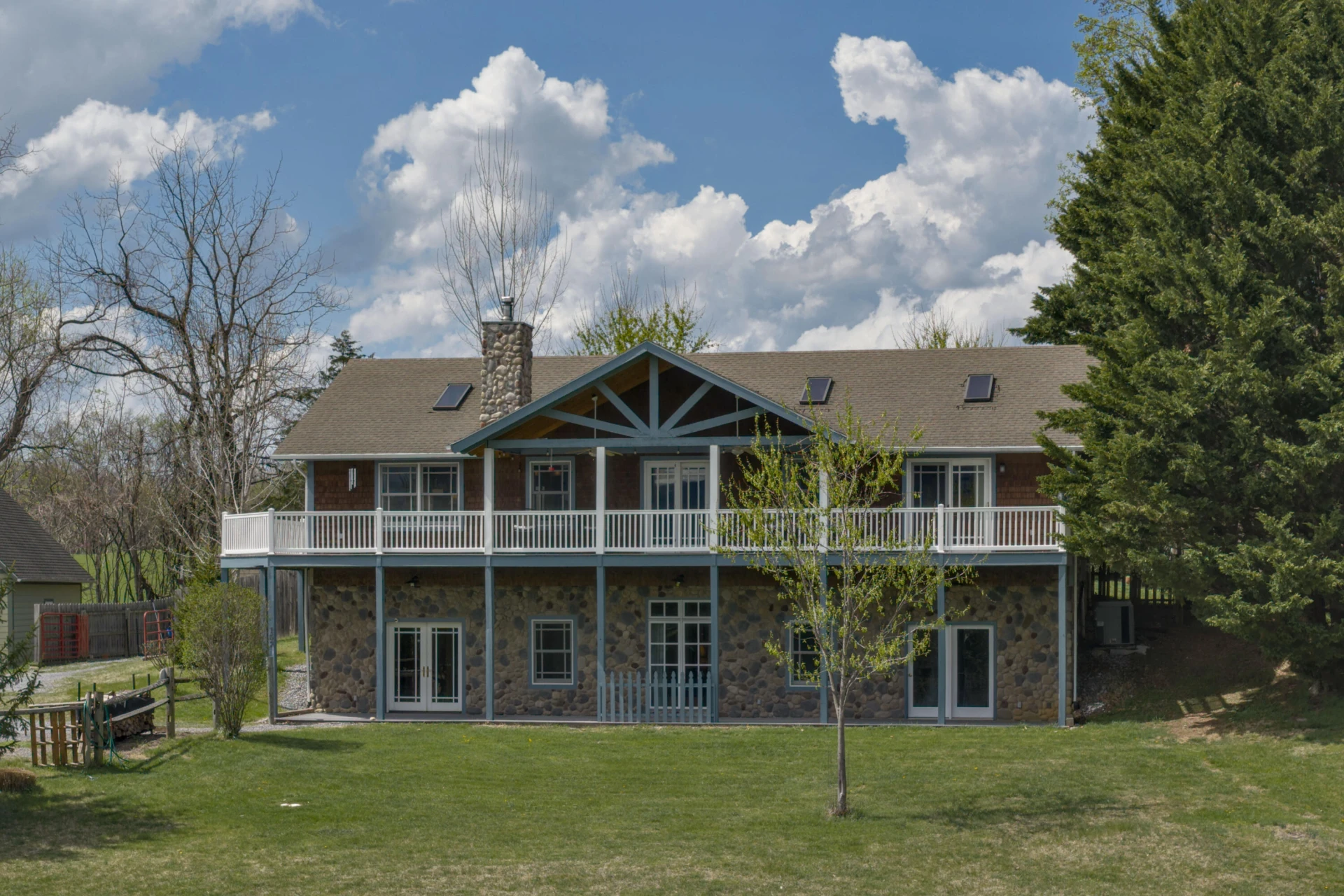 152 Birdsong Ln - Photo 2