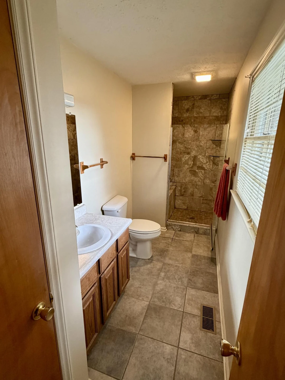 221 Sherry May St - Photo 13