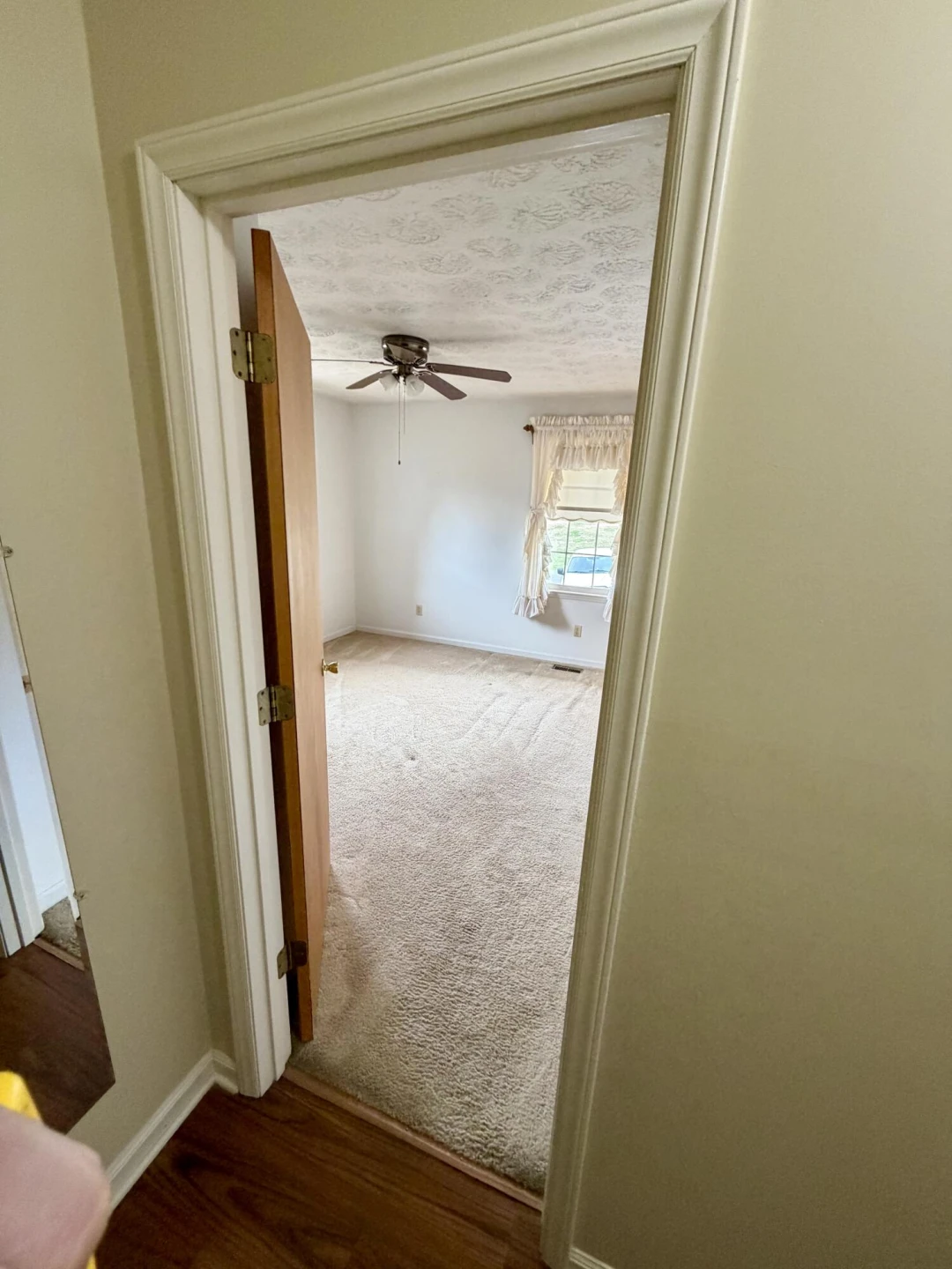 221 Sherry May St - Photo 14