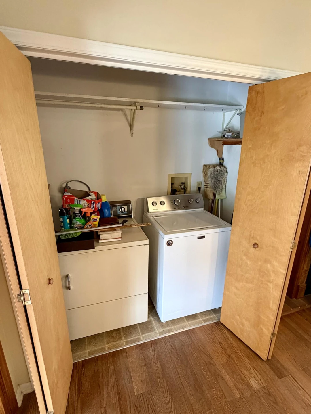 221 Sherry May St - Photo 32
