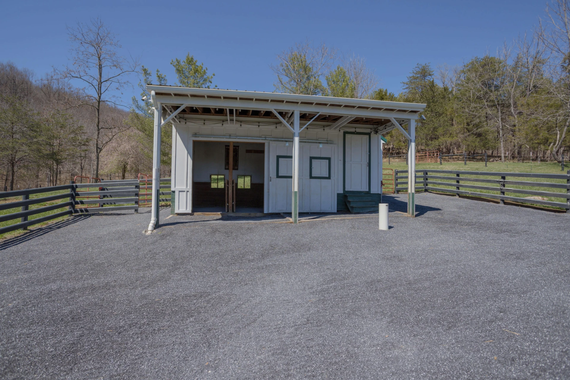 1363 Fredericksburg Rd - Photo 41