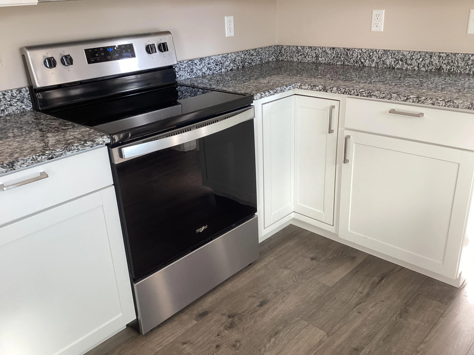 1365 Chestnut Ave - Photo 34