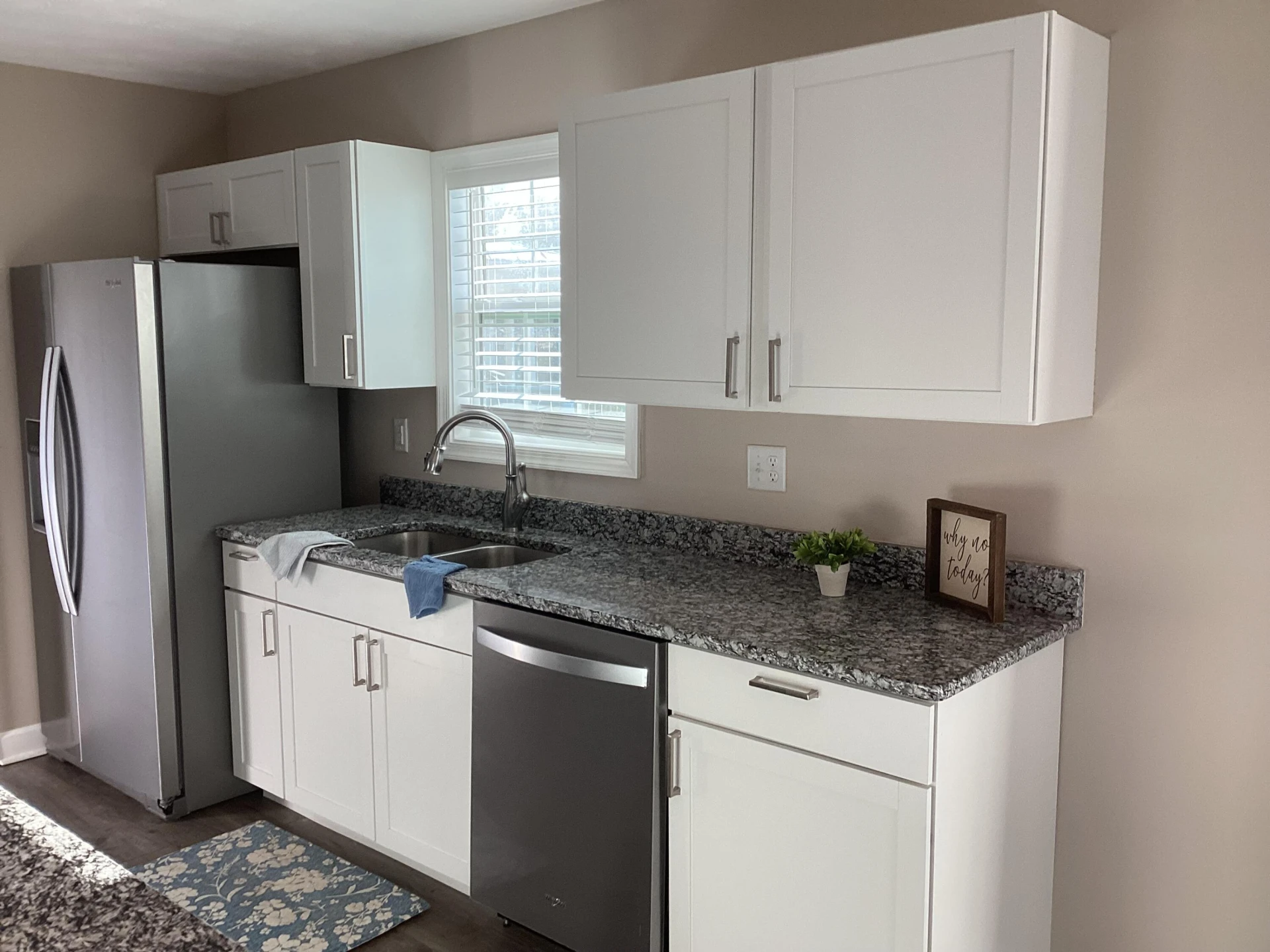 1365 Chestnut Ave - Photo 36