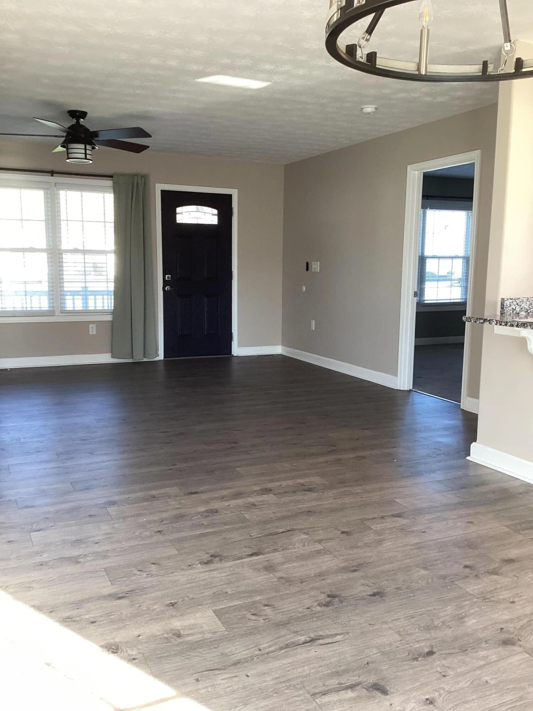 1365 Chestnut Ave - Photo 7