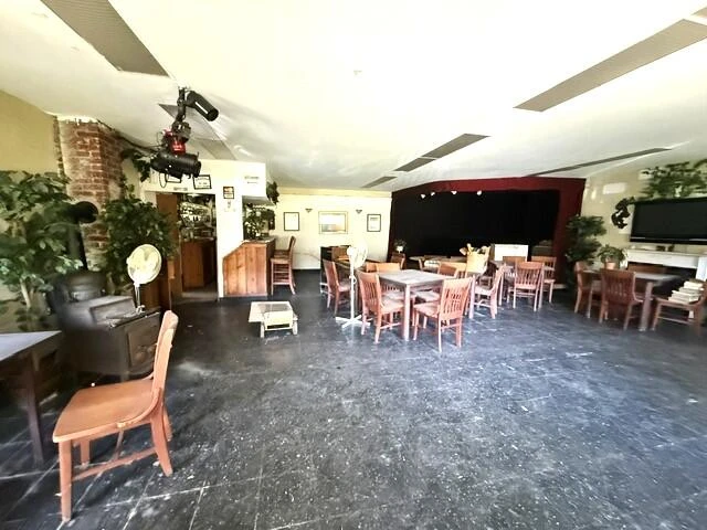 709 Coleman St - Photo 3